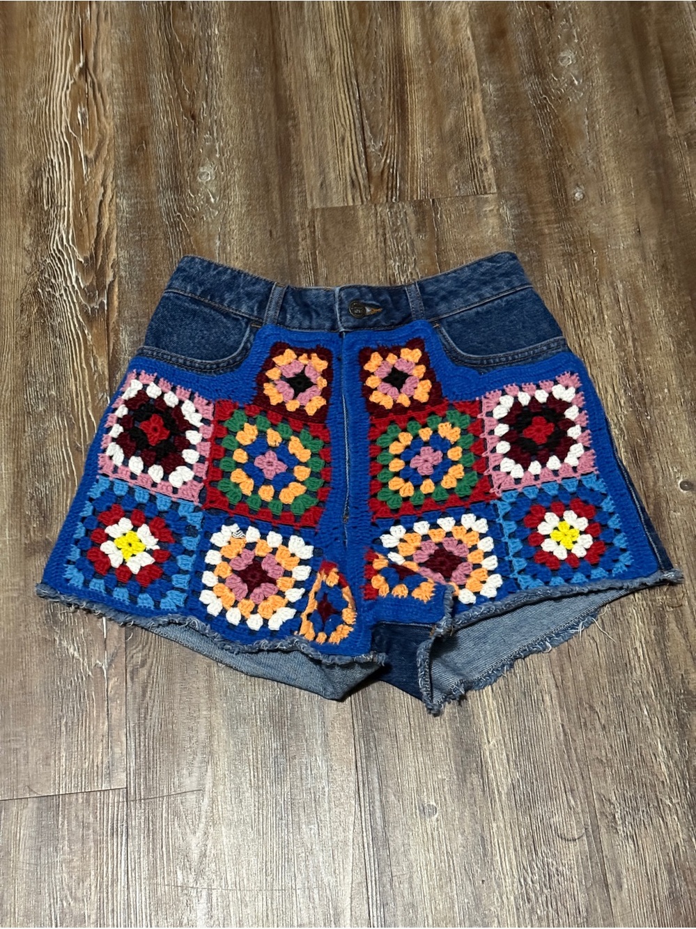 Farm Rio Crochet Shorts Women's 27 Granny Core High Rise Art Teacher Vibes